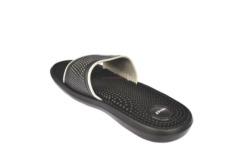 Tylny profil klapek męskich masujących stopy