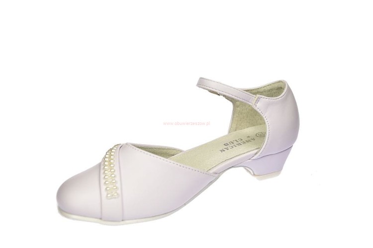 Widok od wewnątrz buty komunijne dziewczęce