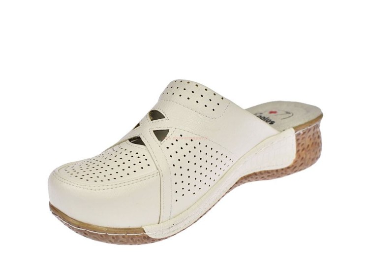 Białe klapki szpitalne medyczne Enplus R1901-2.jpg