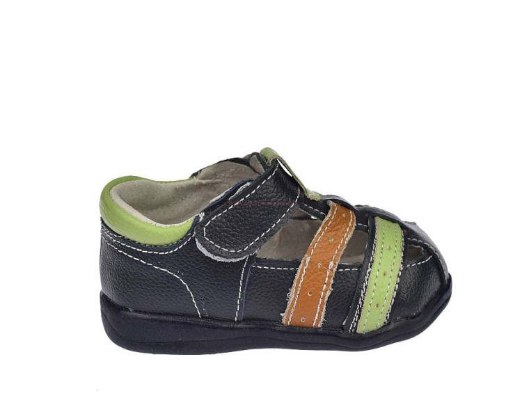 Sandały dziecięce pełne na rzepy do żłobka b1597.jpg