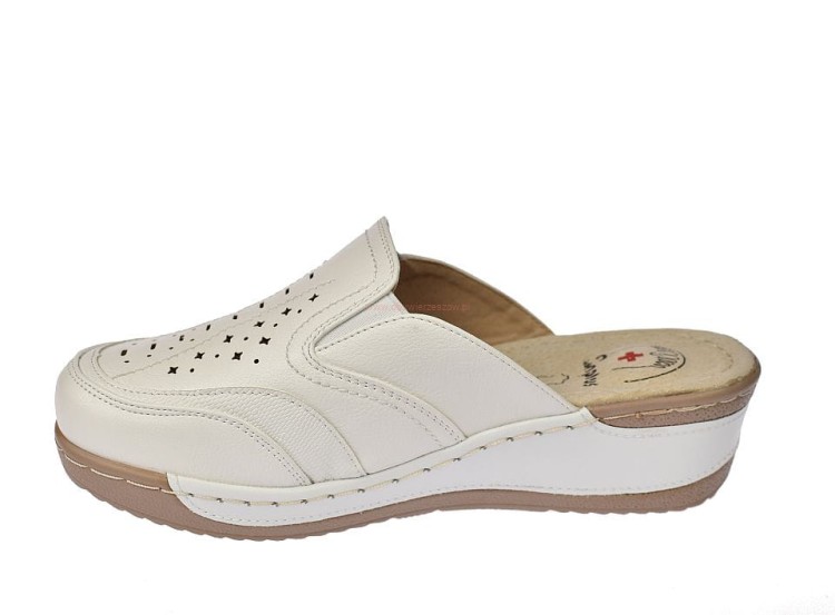 Klapki szpitalne białe damskie Enplus LM2316.jpg