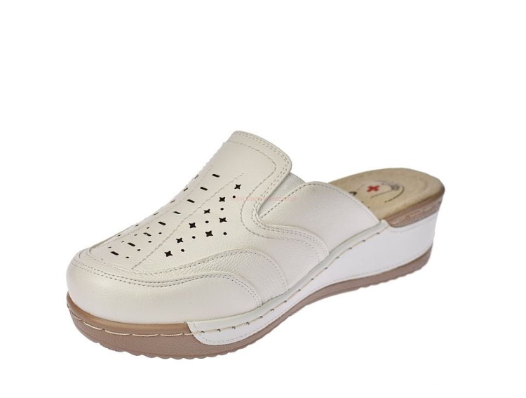 Białe klapki na praktyki w szpitalu Enplus LM2316.jpg