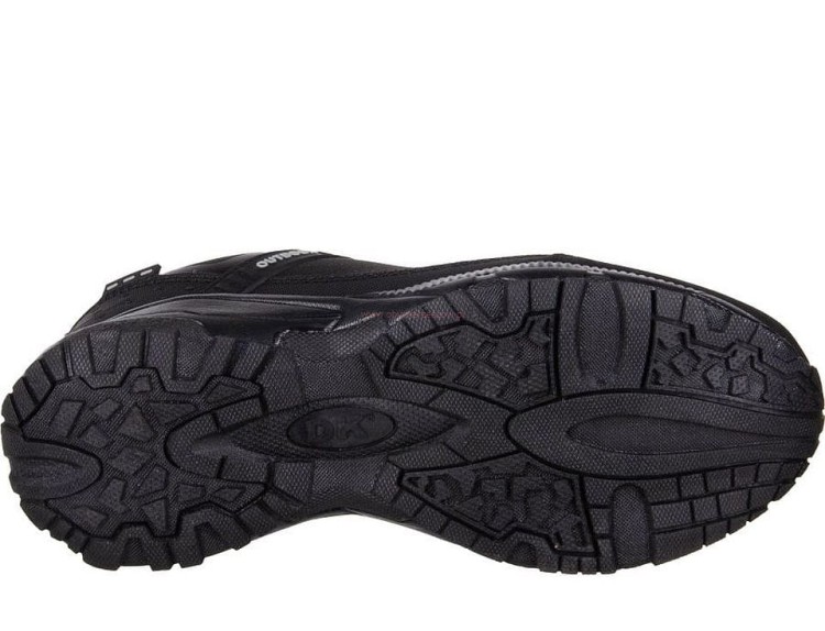 lekkie buty trekkingowe DK 1096 z bieżnikiem