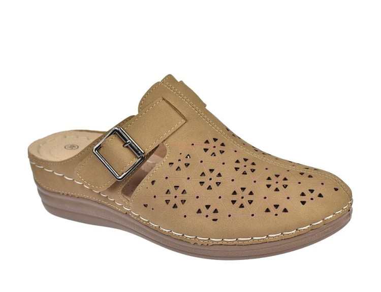 Chodaki damskie na koturnie skóra KL-4-04026.jpg