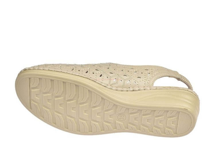 Podeszwa sandałów Skotnicki na koturnie 4 cm