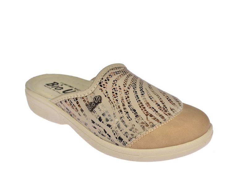 Rozciągliwe kapcie damskie na halusky