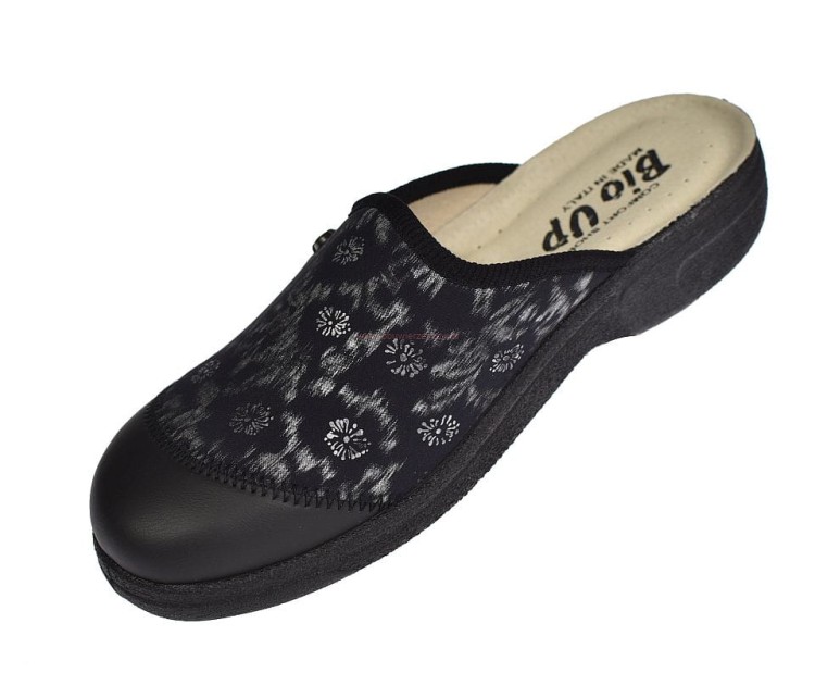 Czarne wsuwane klapki Bio Up 453 – idealne dla haluksów i wrażliwych stóp