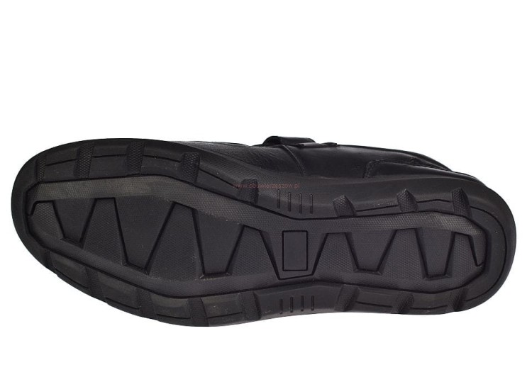 antypoślizgowa podeszwa sandałów męskich American Club czarnych