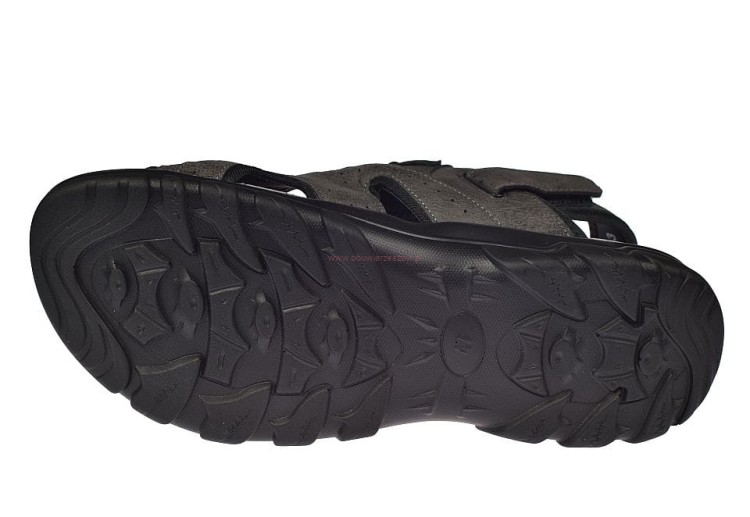 Podeszwa dużych sandałów męskich szarych C7726