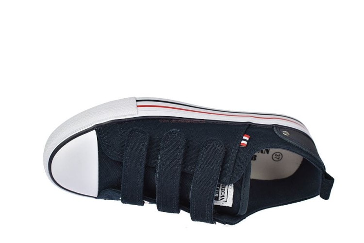 Trampki młodzieżowe granatowe – widok z góry