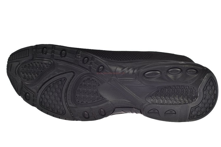 Podeszwa butów sportowych DK – antypoślizgowa, elastyczna