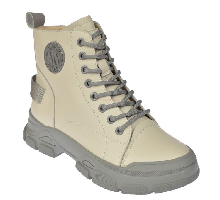 skórzane botki damskie białe zimowe na szarej podeszwie