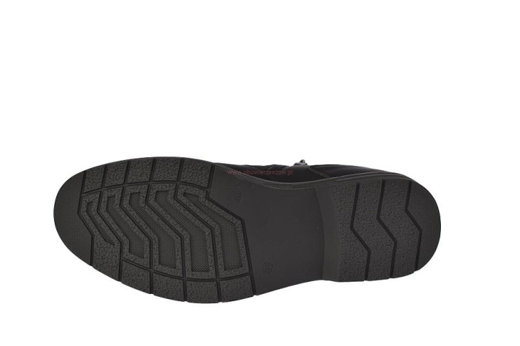 Tył sztybletów męskich Skotnicki 0709, czarny mat, podeszwa z wyraźnym protektorem