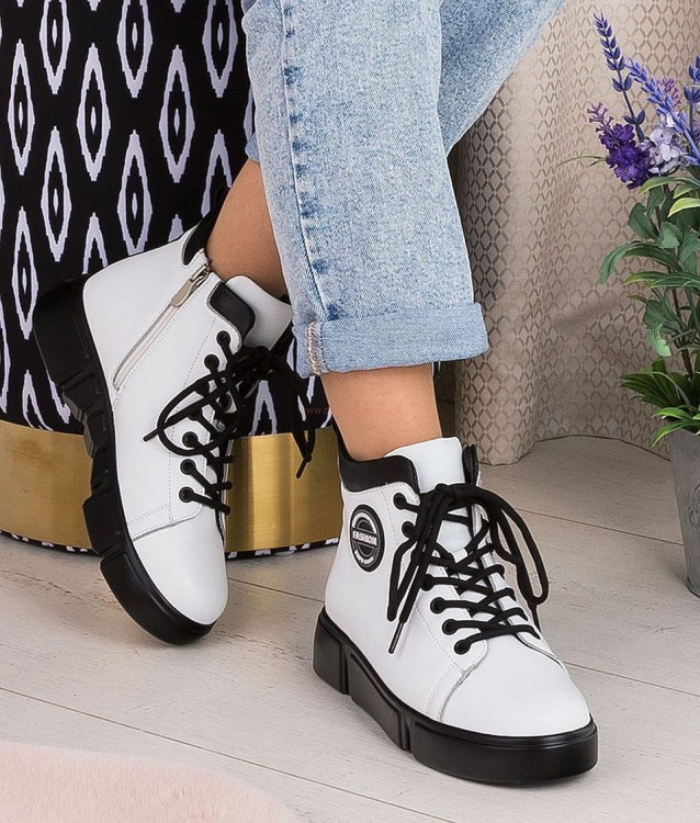 Trzewiki damskie białe ze skóry naturalnej jesień zima