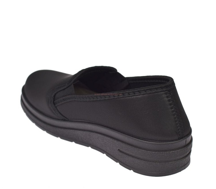 rozciągliwe półbuty damskie BIOUP P-729 widok z góry czarne