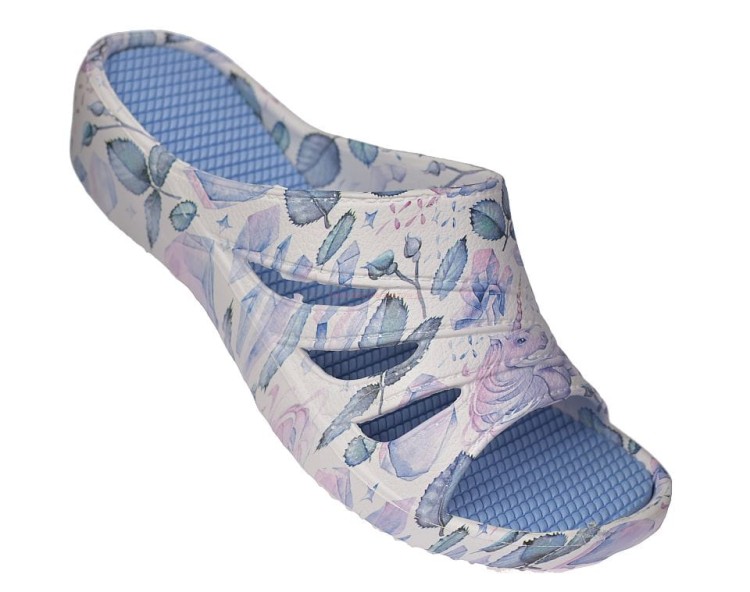 Klapki damskie na koturnie American Club NH100 biało-niebieskie