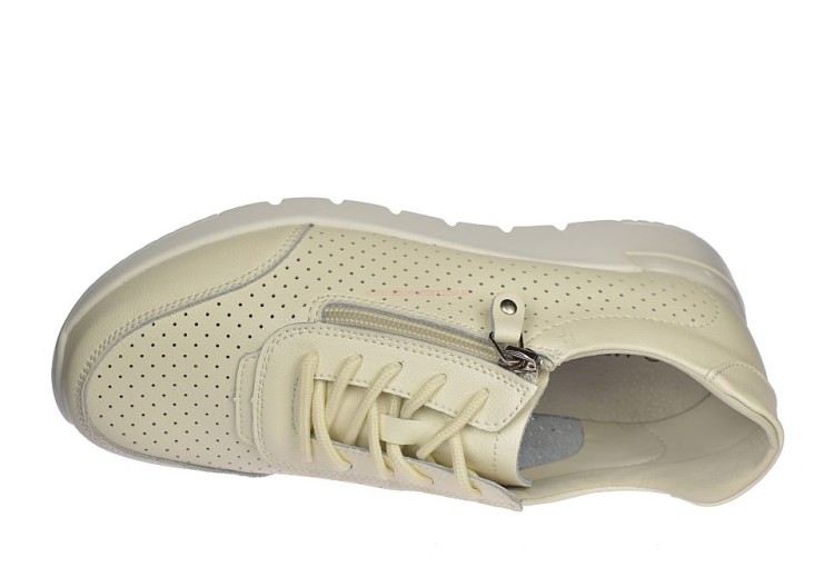 Wnętrze buta skórzana wkładka miękka z pianką