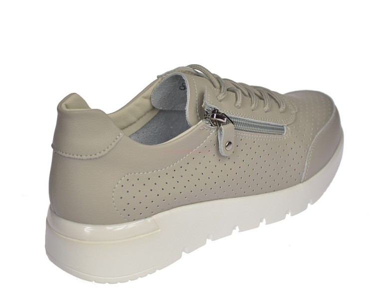 Skórzane półbuty damskie z sznurowaniem widok z góry