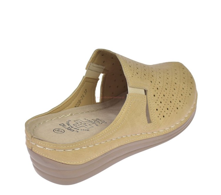 Saboty na koturnie 5 cm dr Jan MD26-74 w kolorze beżowym