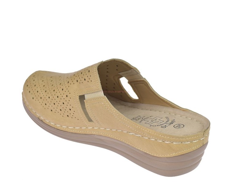 Miękka wkładka beżowych klapek dr Jan MD26-74 komfort i higiena