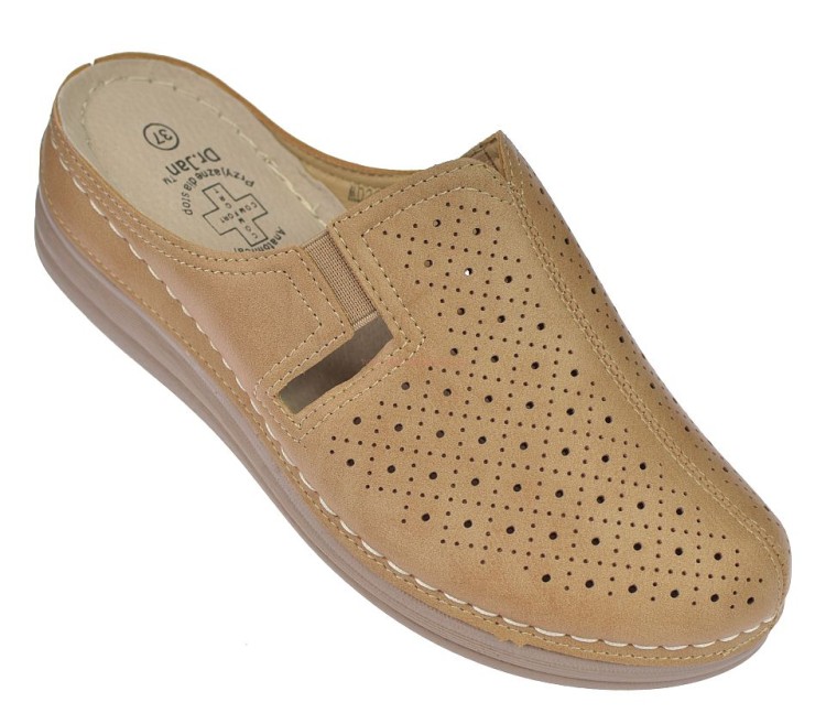 klapki damskie dr Jan MD26-74 camel ażurowa cholewka