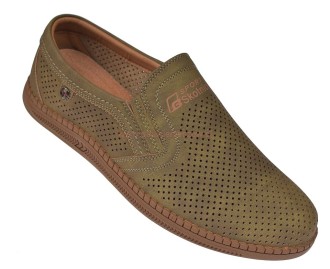 lekkie mokasyny męskie khaki wsuwane przewiewne