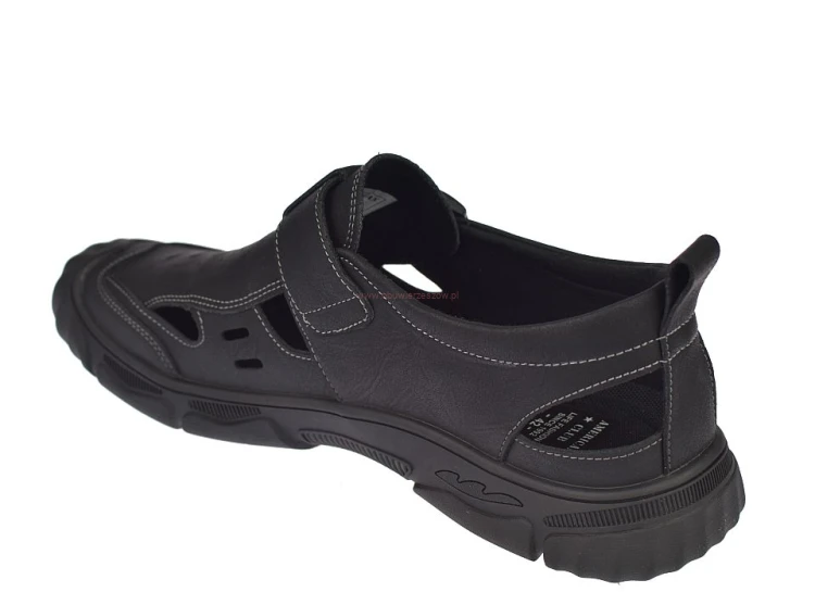 sandały męskie casual czarne pasujące do codziennych stylizacji