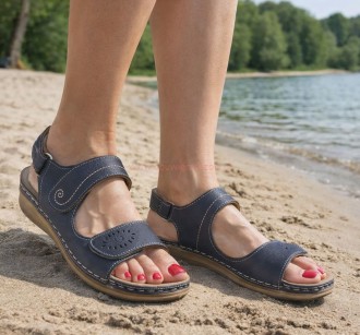 Sandały damskie na ostrogi piętowe na rzepy na nogach