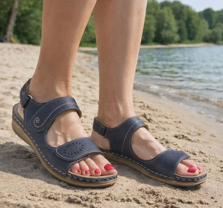 Sandały damskie na ostrogi piętowe na rzepy na nogach