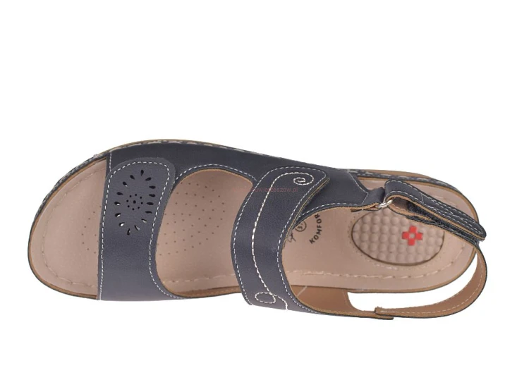 Widok wkładki w sandałach damskich na ostrogi Skotnicki