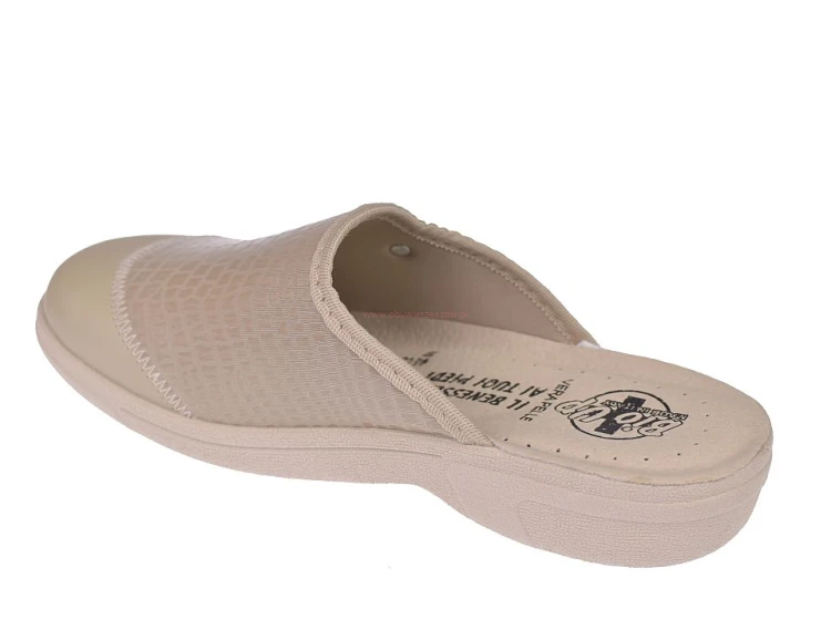Wygodne klapki damskie na wrażliwe stopy beżowe