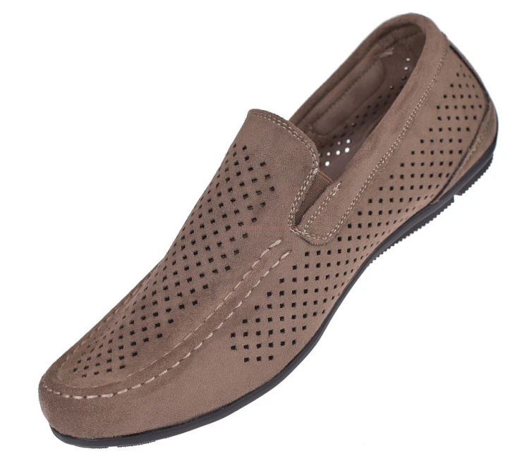 Mokasyny męskie brązowe z gumkami po bokach i ozdobnymi chwostami