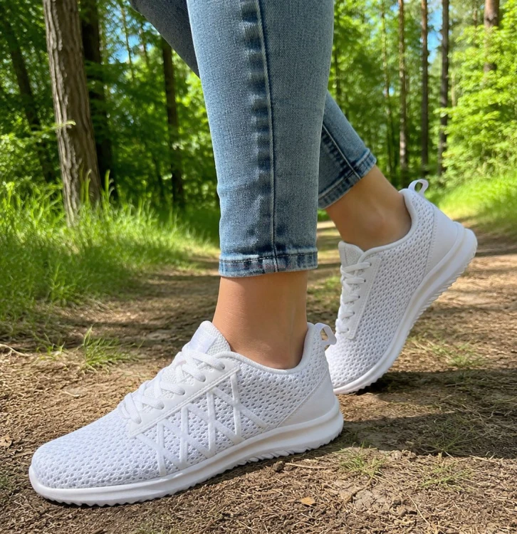 Buty sportowe damskie American Club HA74/24 białe z siatki mesh