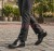 Eleganckie czarne buty do garnituru na wesele wizualizacja na nogach